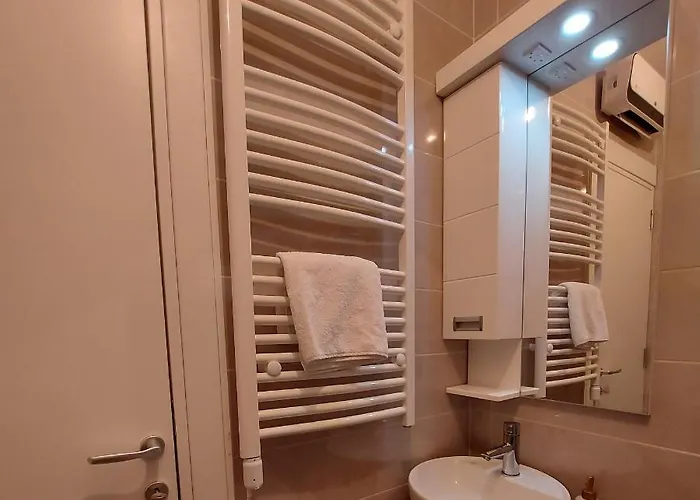 Sunny Woods Apartman *