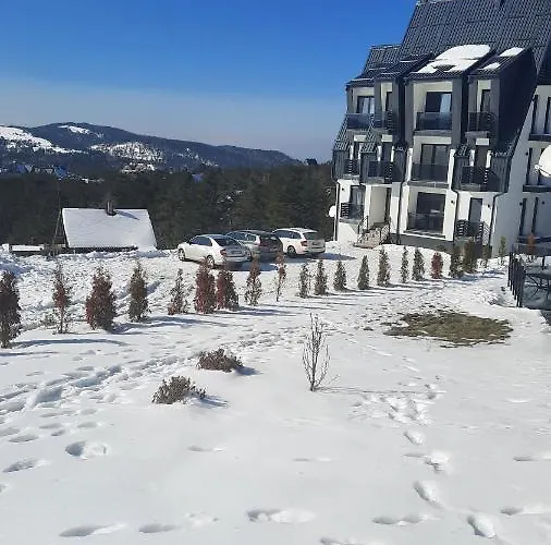 Sunny Woods Apartman *